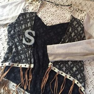 BKE cardigan with fringe size S
